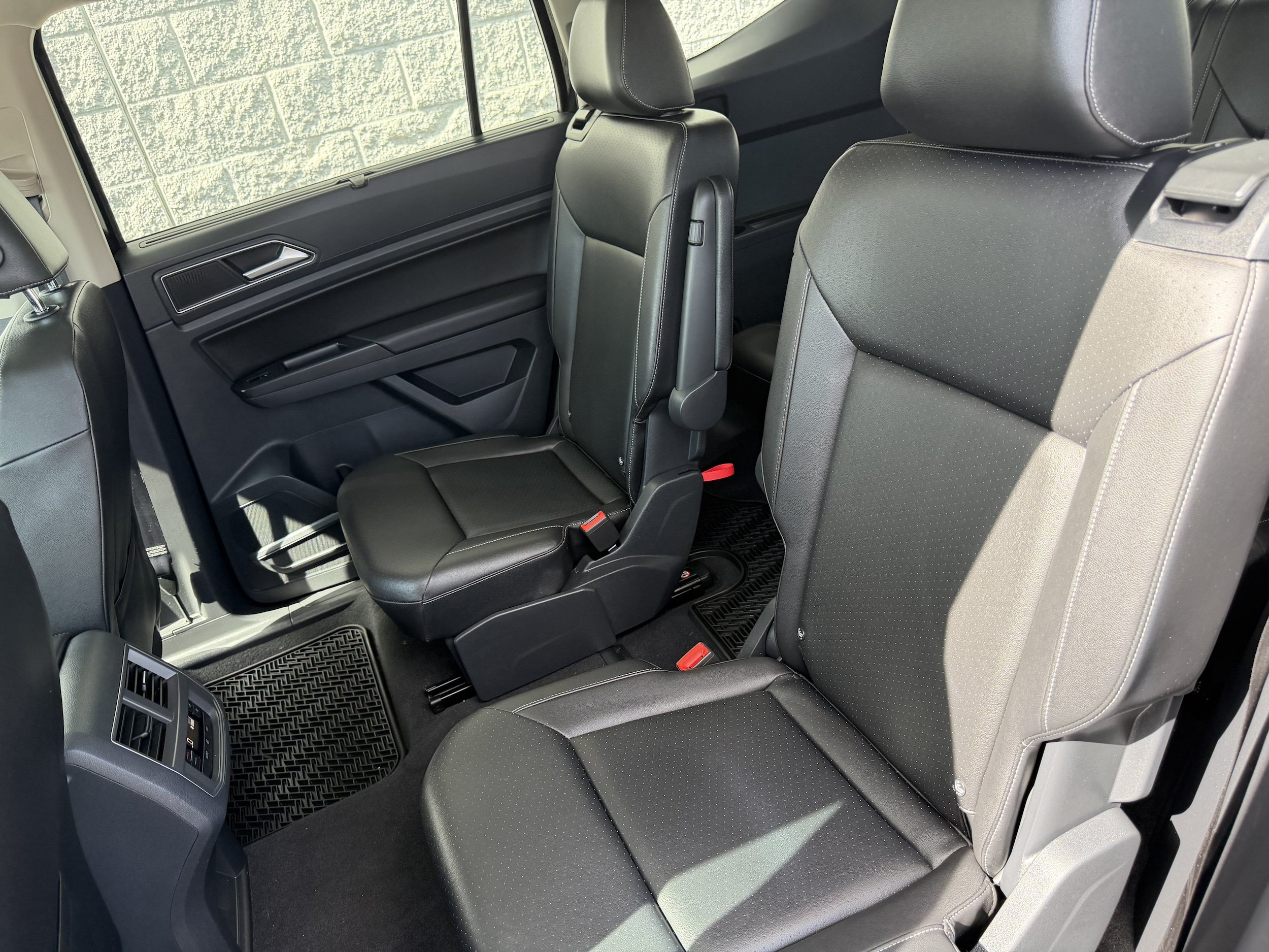 Used 2019 Volkswagen Atlas SEL AWD/4WD image 28