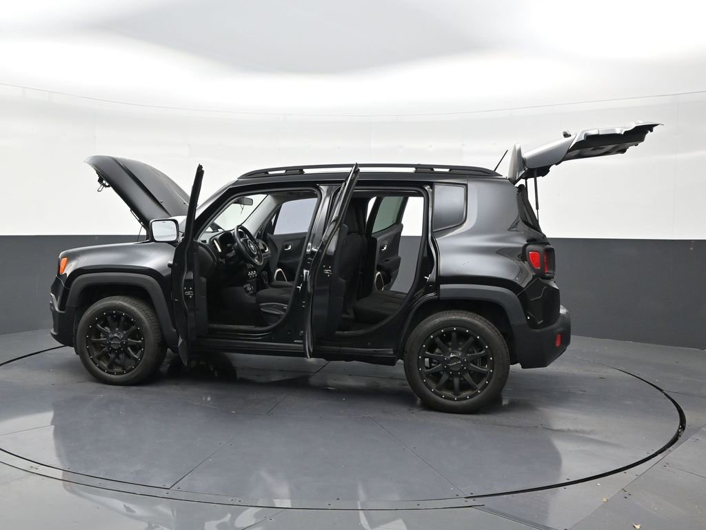 Used 2017 Jeep Renegade Latitude image 30