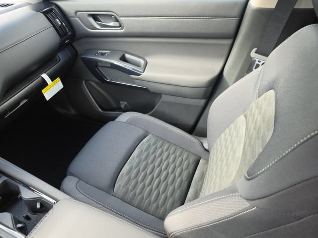 New 2026 Nissan Pathfinder SV FWD image 16