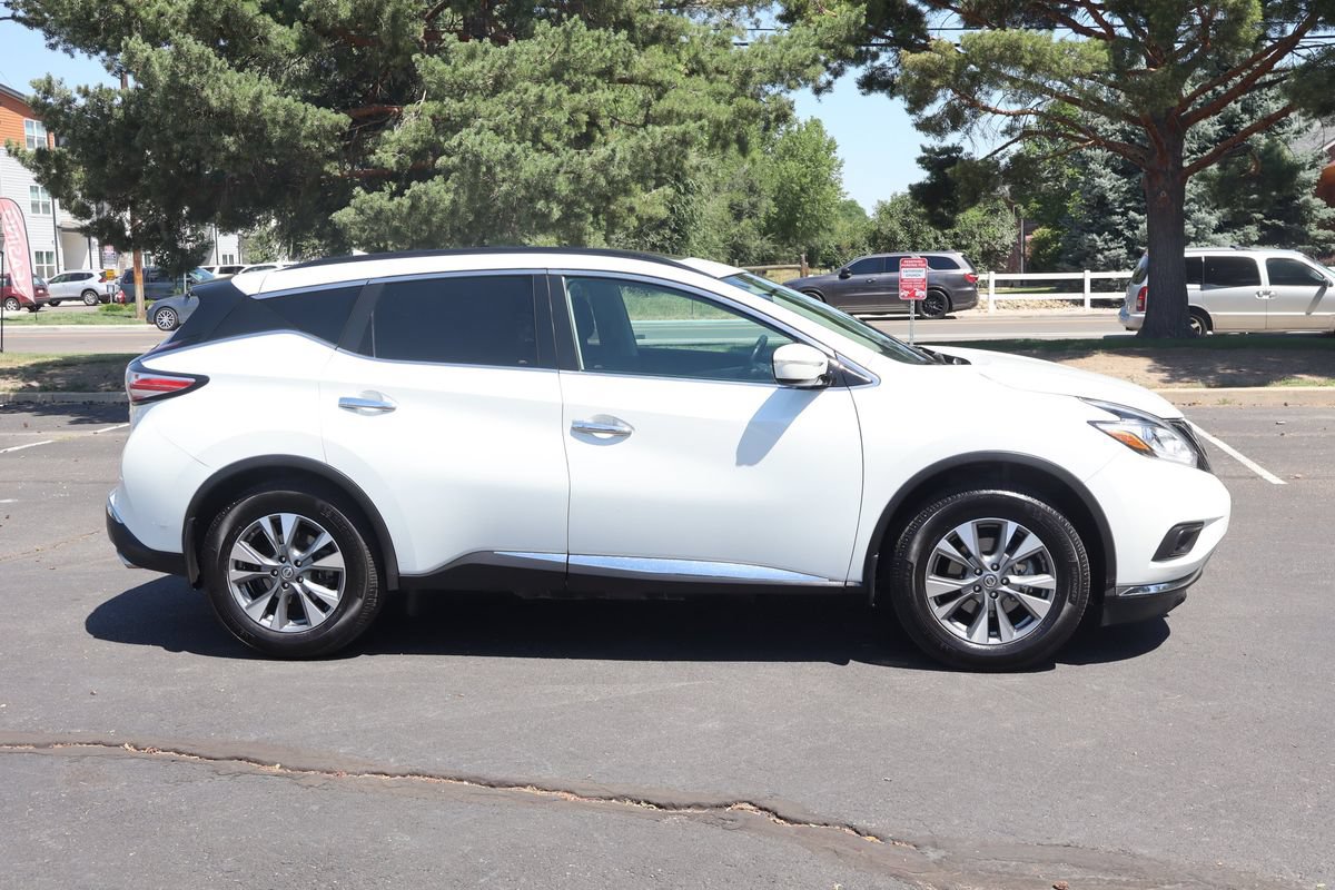 Used 2015 Nissan Murano SV w/ Premium Package AWD/4WD image 3