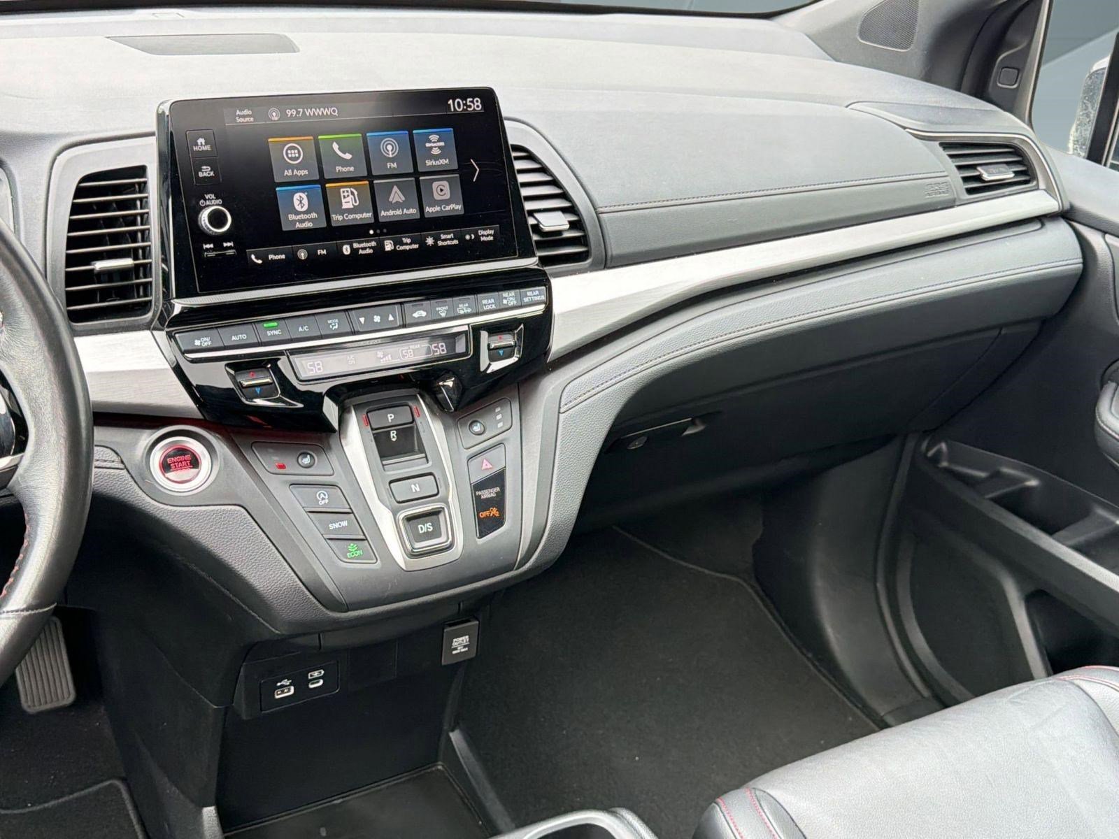 Used 2025 Honda Odyssey Sport-L image 27