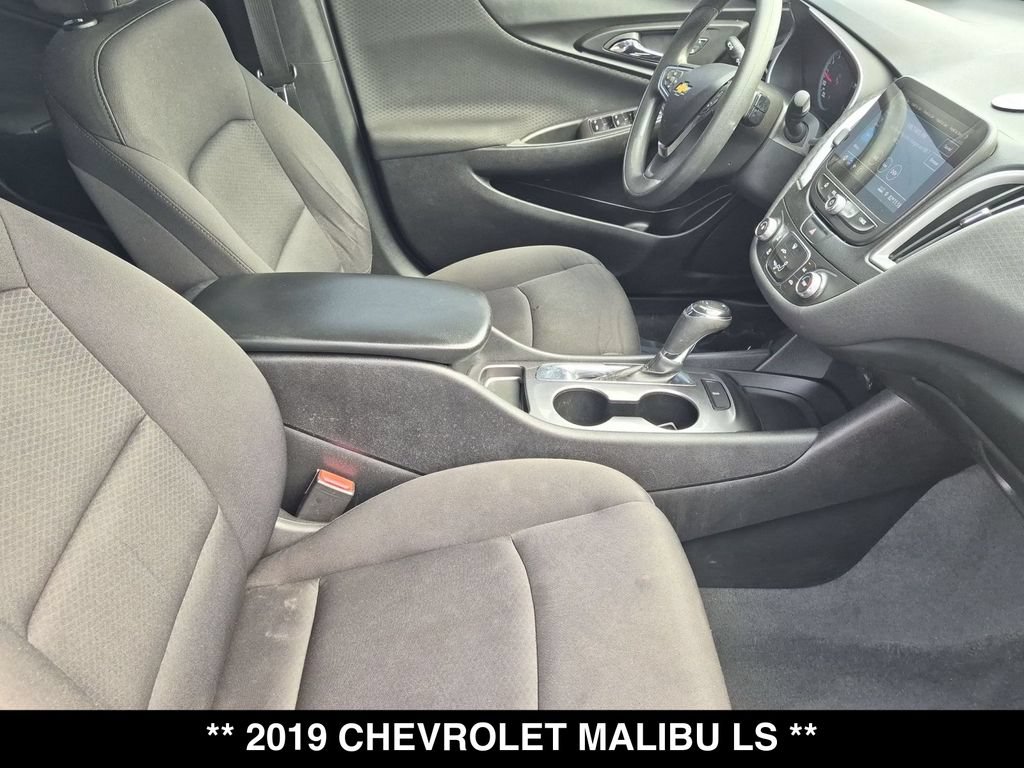 Used 2019 Chevrolet Malibu LS FWD image 26