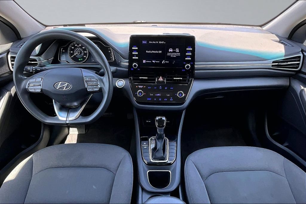 Used 2022 Hyundai Ioniq Blue FWD image 9