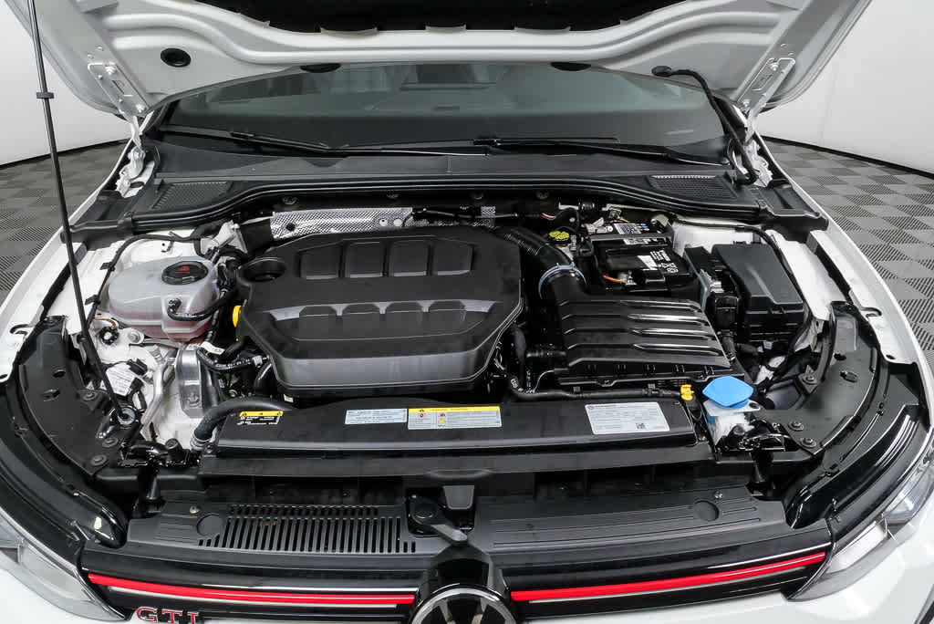 Used 2023 Volkswagen GTI SE image 36