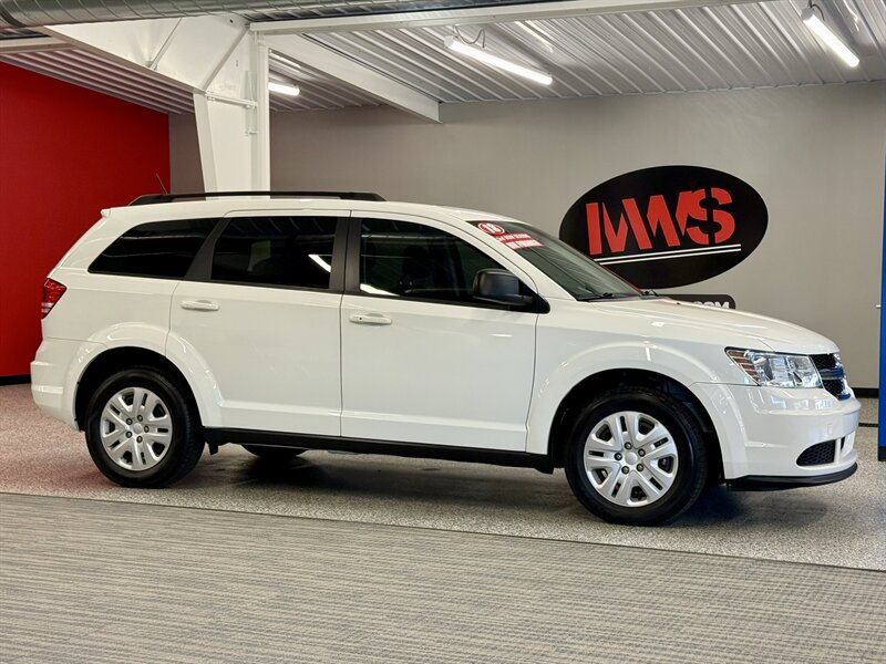 Used 2018 Dodge Journey SE