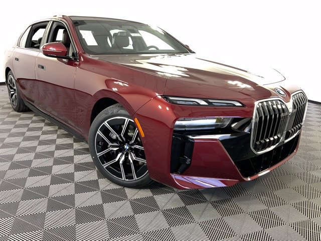 Used 2025 BMW 750e xDrive AWD/4WD image 56