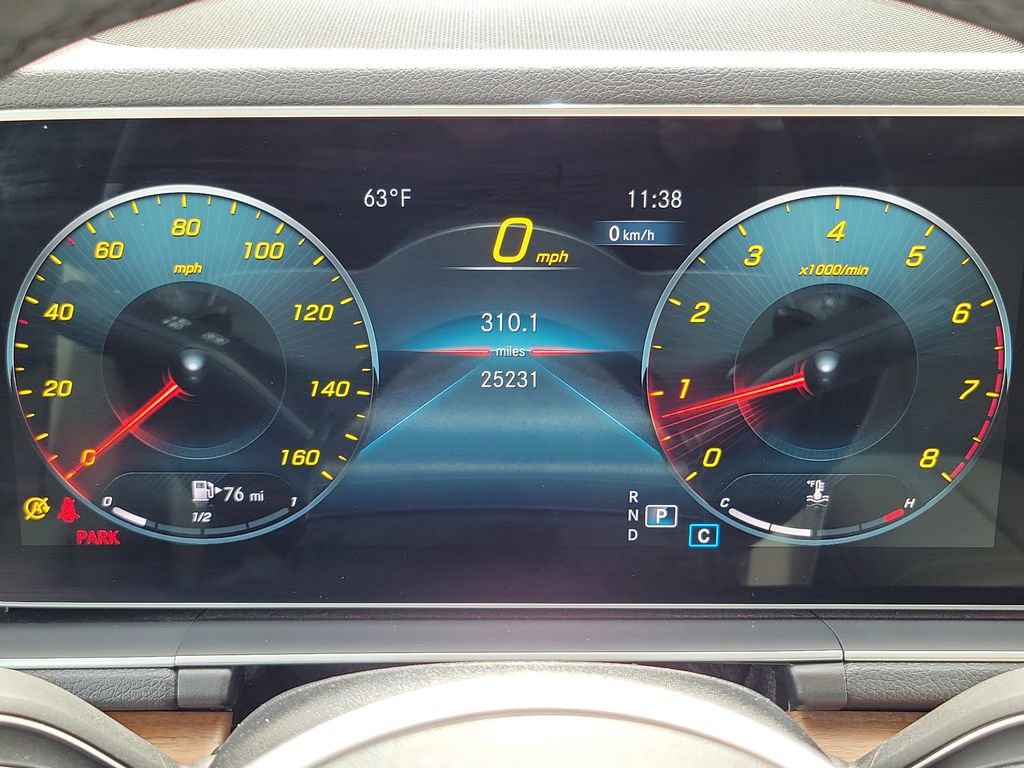 Used 2021 Mercedes-Benz GLE 350 4MATIC image 28