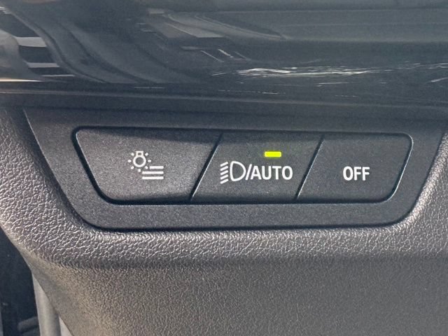 Used 2026 BMW X2 xDrive28i AWD/4WD image 14