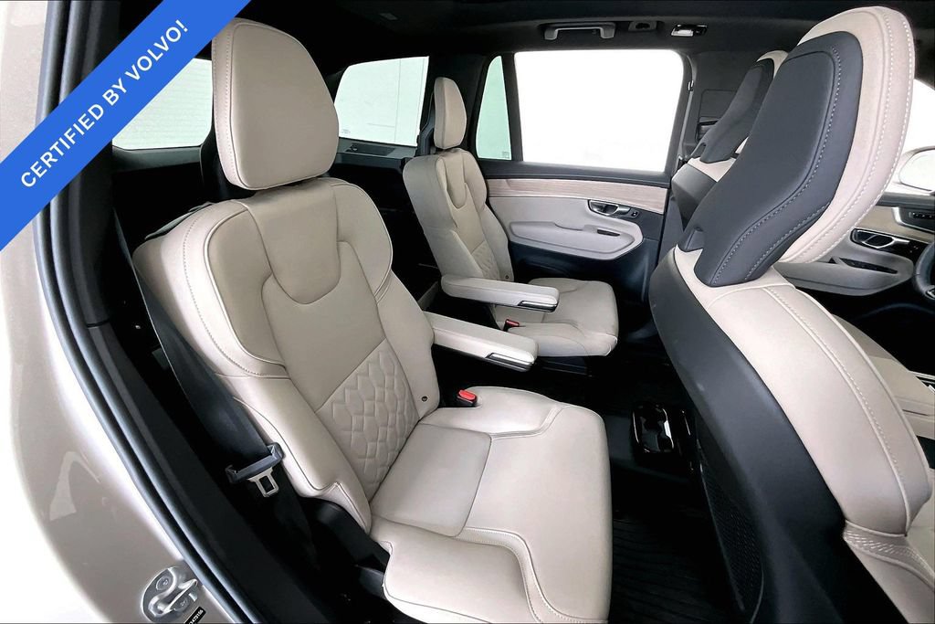 Used 2026 Volvo XC90 B5 Plus AWD/4WD image 35
