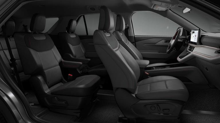 New 2026 Ford Explorer Active w/ Active Comfort Package image 6