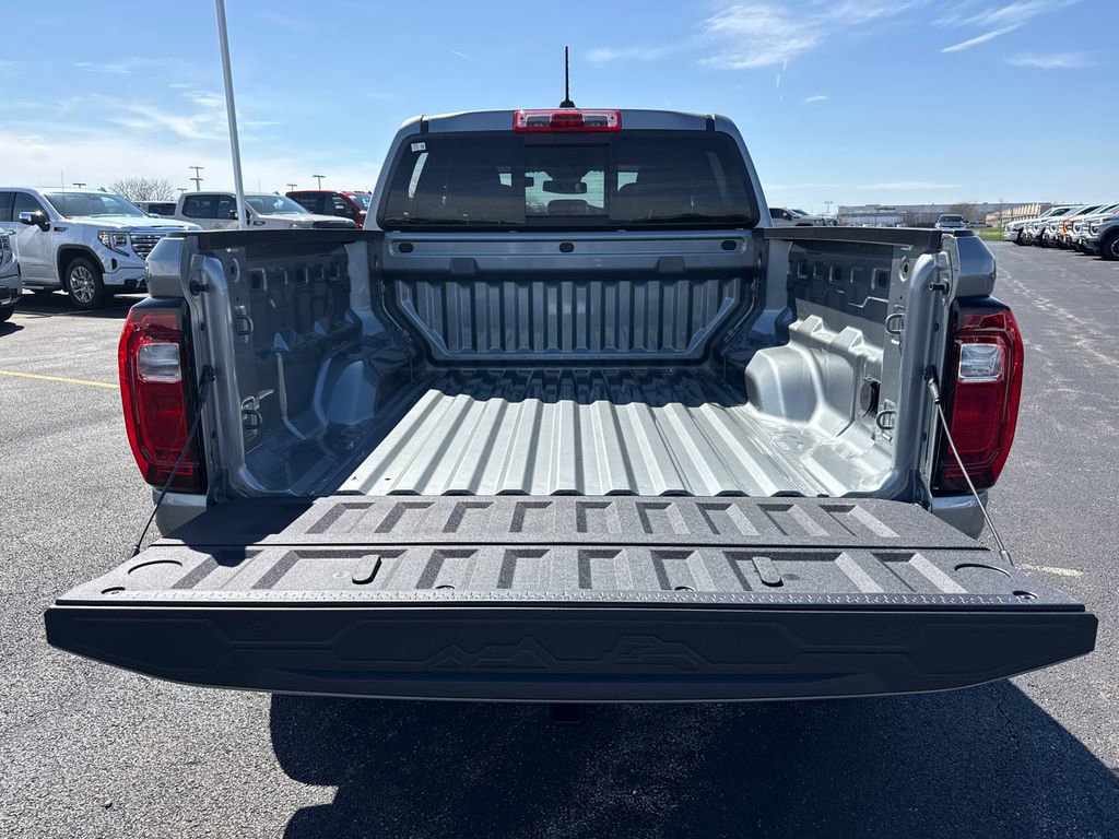 New 2026 GMC Canyon AT4 image 33