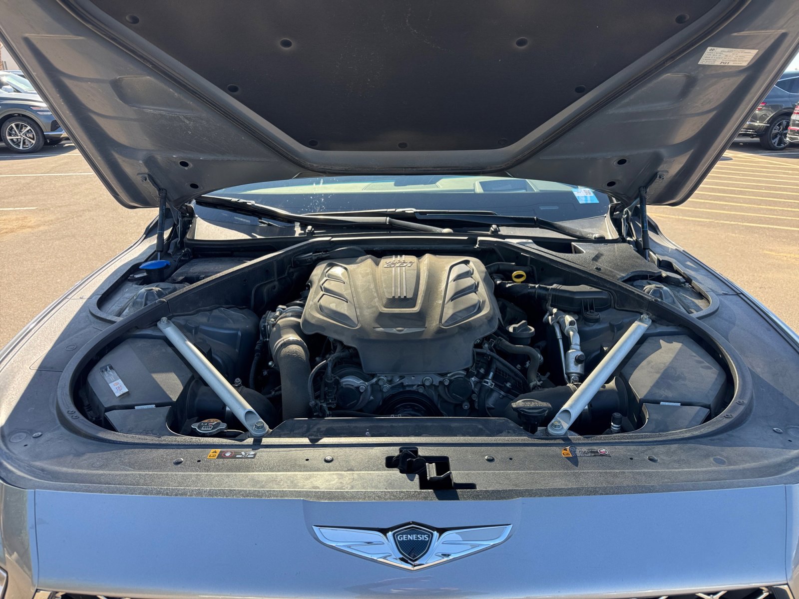 Used 2021 Genesis G90 3.3T Premium RWD image 21
