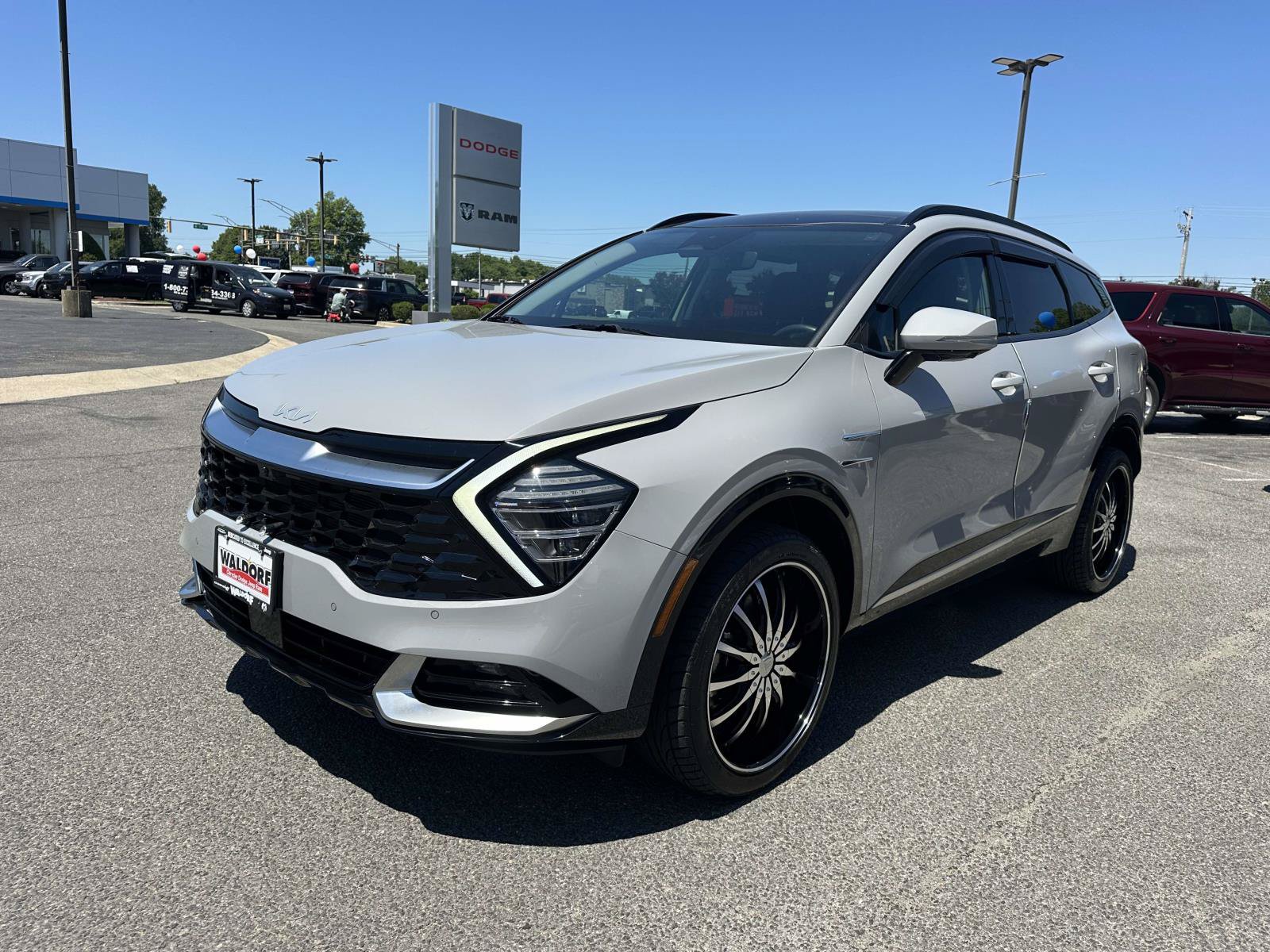 Used 2023 Kia Sportage SX AWD/4WD image 4