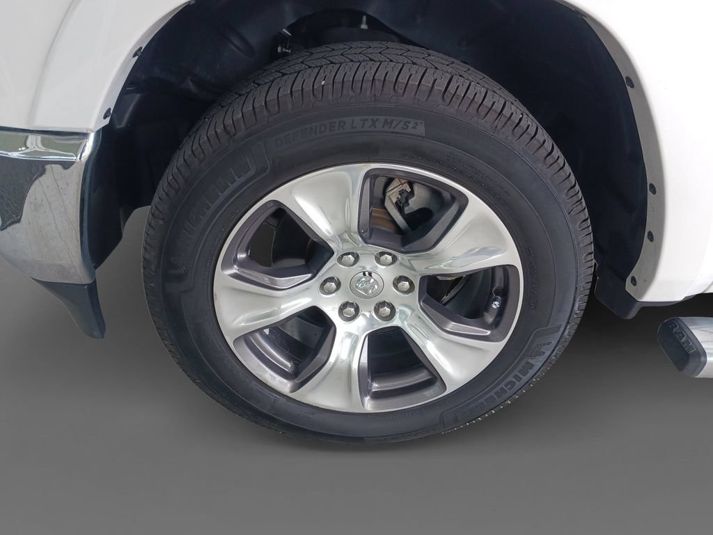 Used 2021 RAM 1500 Laramie AWD/4WD image 15