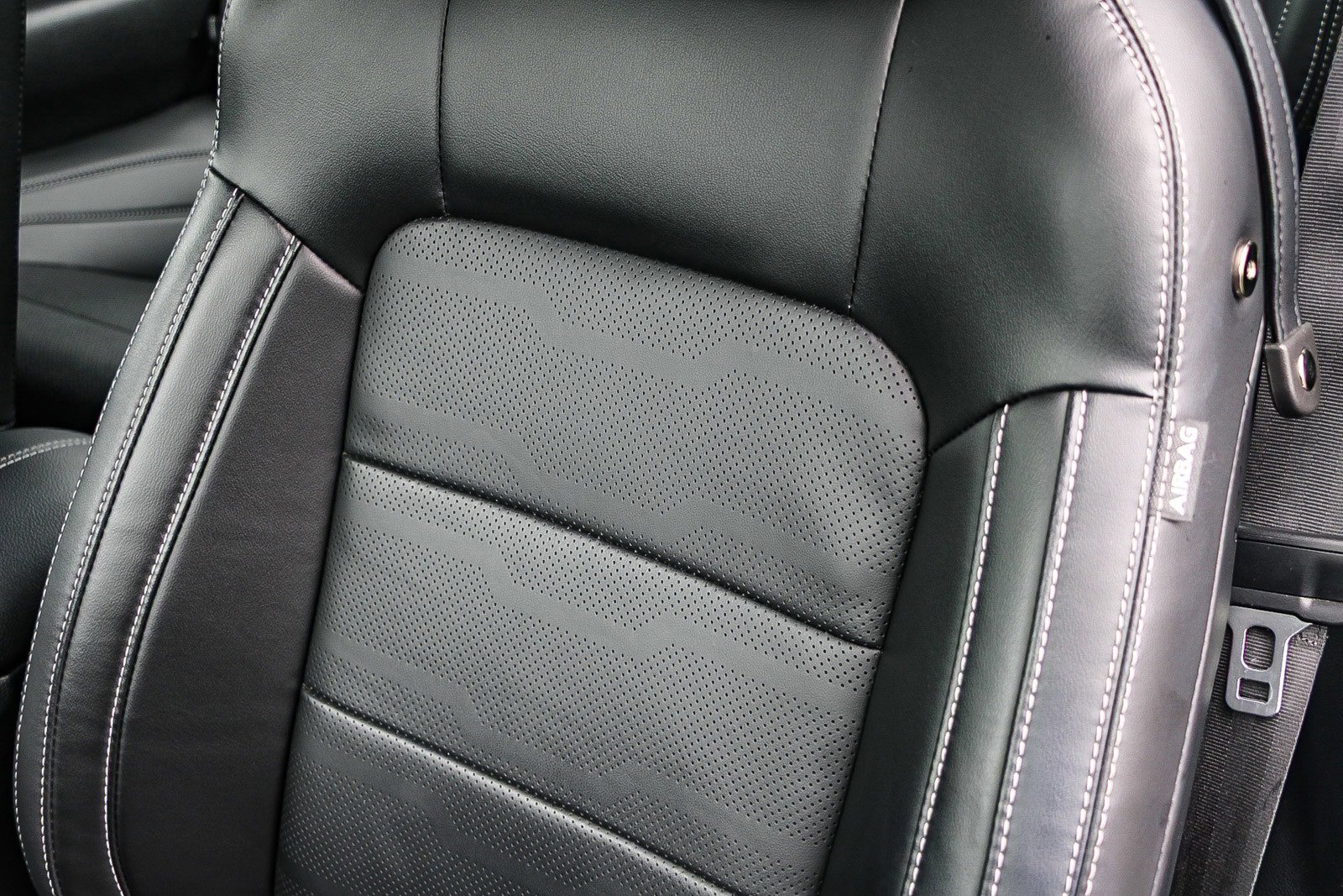 Used 2021 Ford Mustang GT Premium w/ Equipment Group 401A image 21