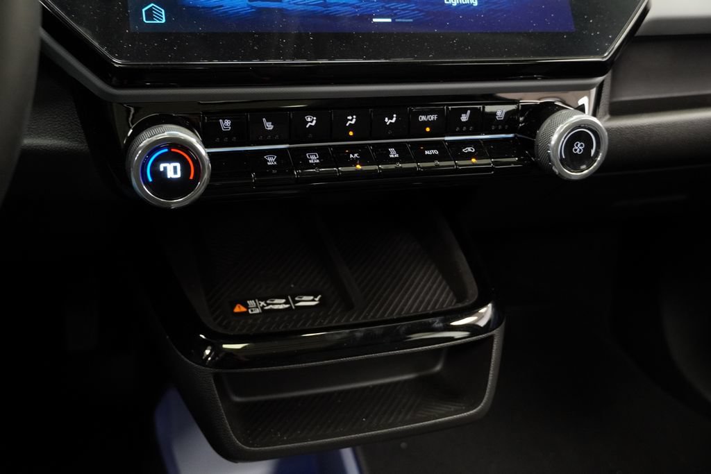 New 2027 Chevrolet Bolt RS w/ Technology Package FWD image 18