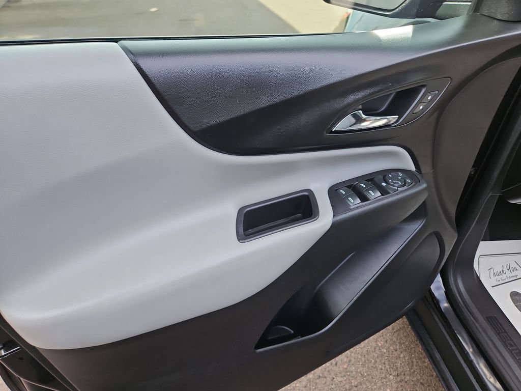 Used 2019 Chevrolet Equinox LT AWD/4WD image 14