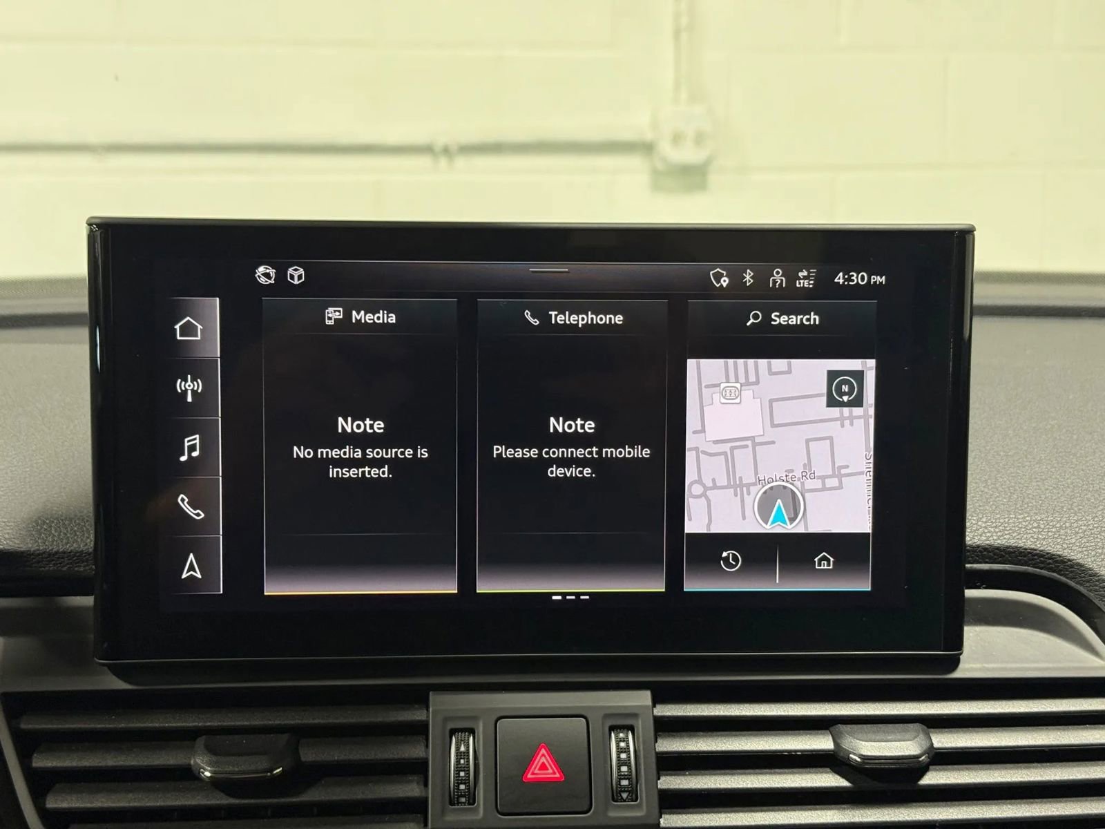 Used 2022 Audi Q5 2.0T Prestige w/ Prestige Package image 40