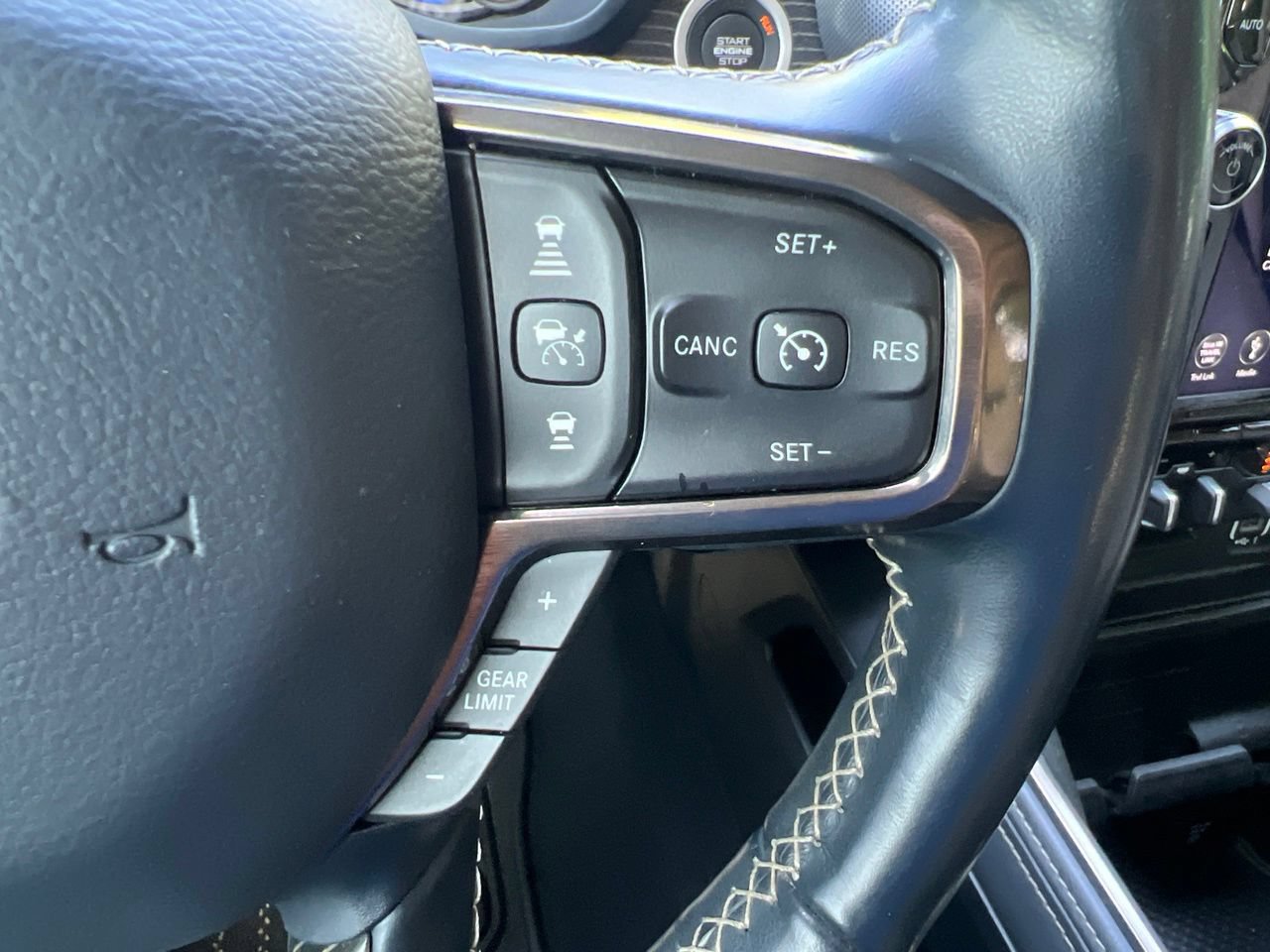Used 2019 RAM 1500 Limited AWD/4WD image 25