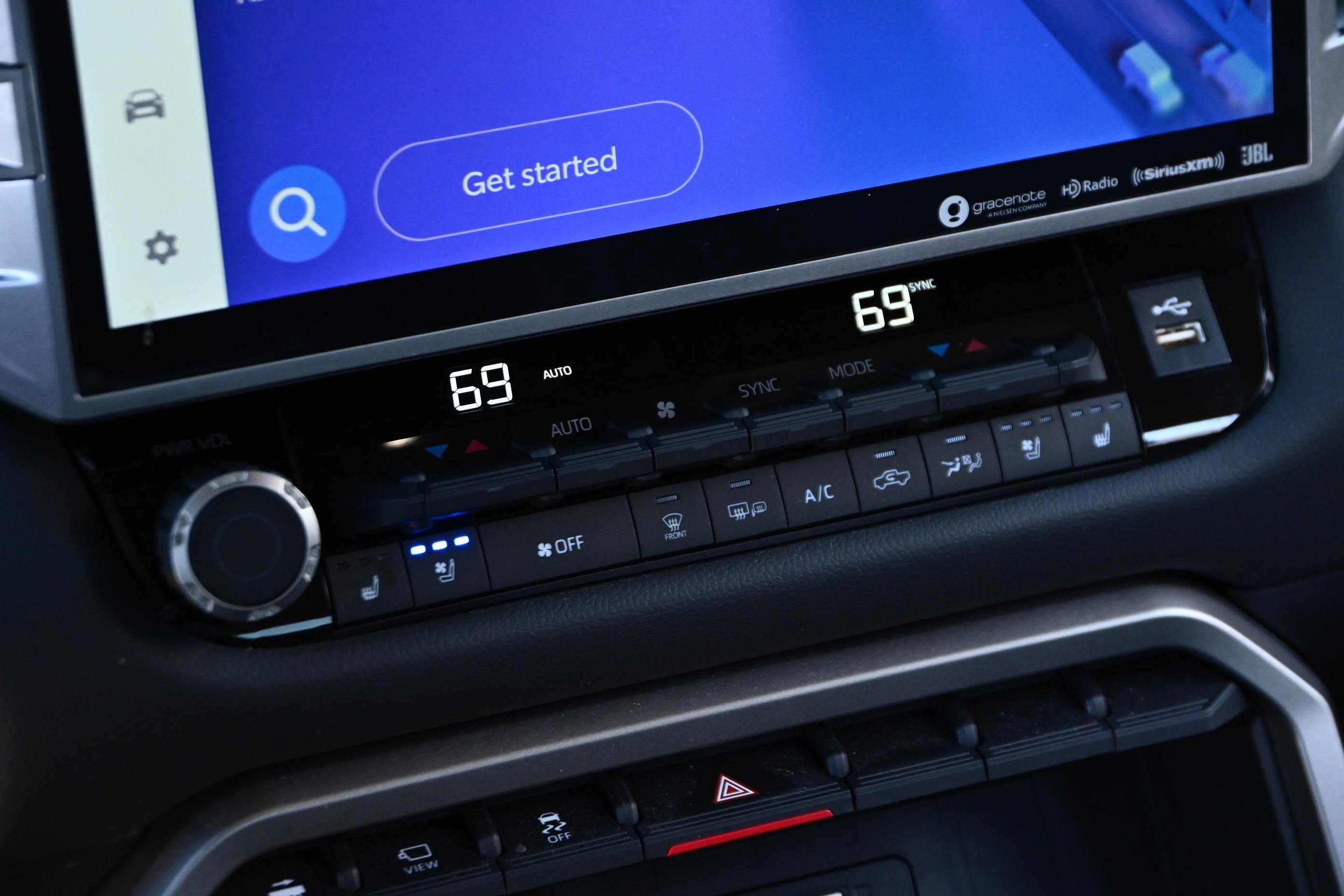 Used 2024 Toyota Tundra Limited image 17