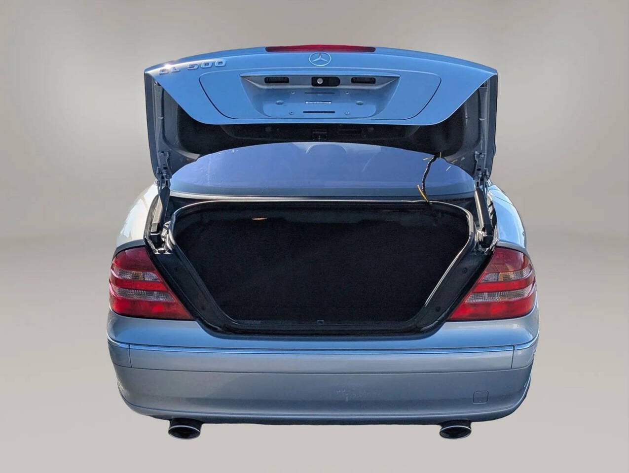 Used 2000 Mercedes-Benz CL 500 image 32