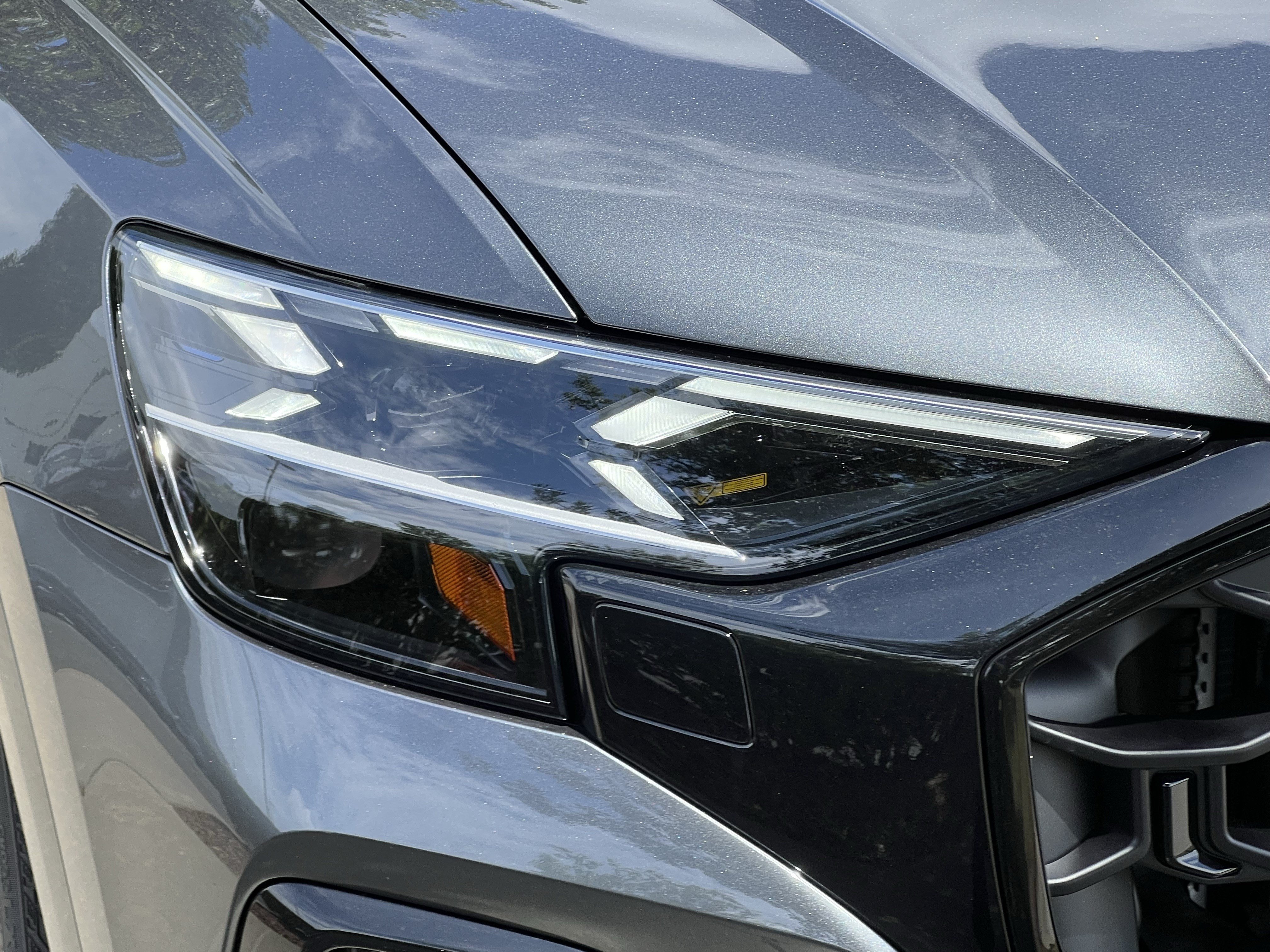 New 2026 Audi SQ8 Prestige AWD/4WD image 11