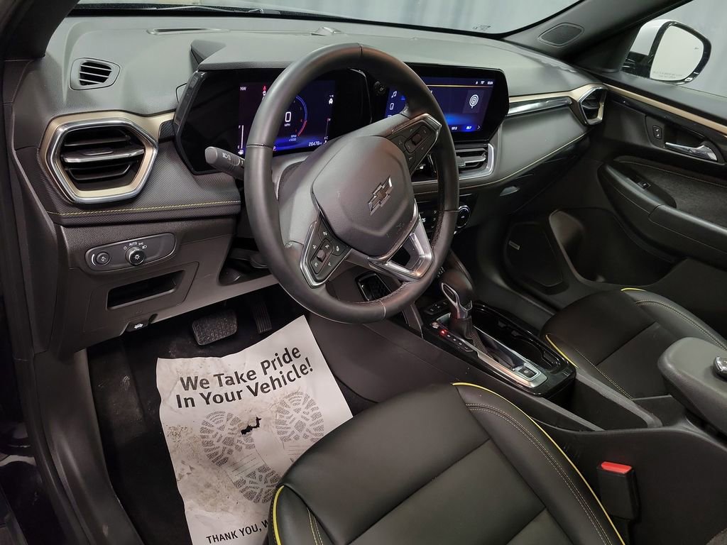 Used 2025 Chevrolet TrailBlazer ACTIV w/ Convenience Package image 13