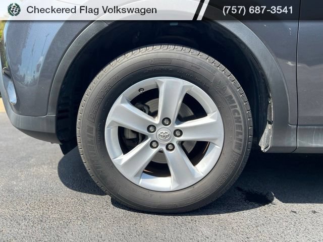 Used 2014 Toyota RAV4 XLE FWD image 5