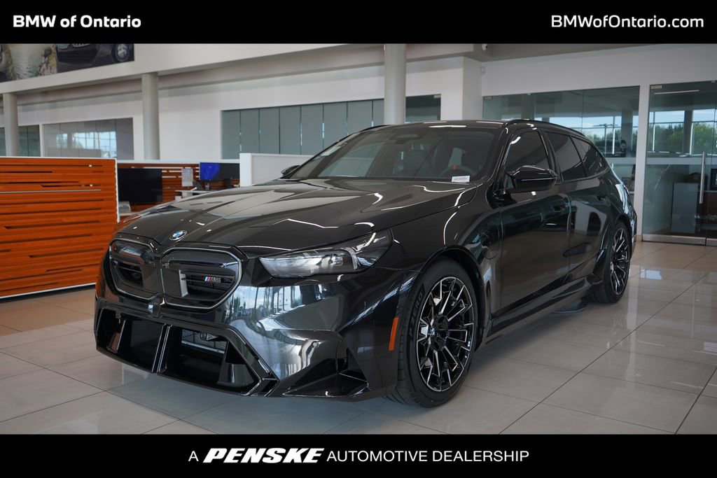 New 2026 BMW M5 Touring image 1