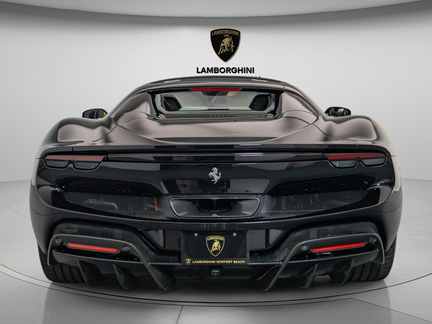 Used 2024 Ferrari 296 GTS RWD image 6