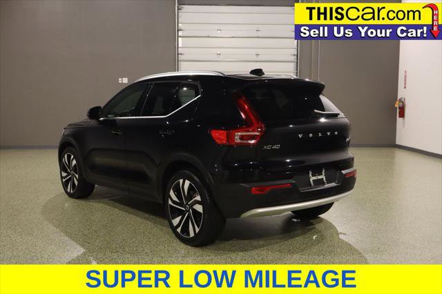 Used 2024 Volvo XC40 B5 Plus w/ Protection Package Premier AWD/4WD image 5