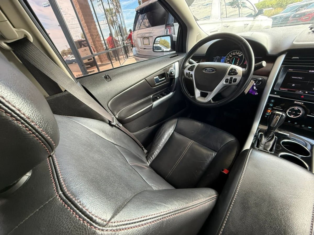 Used 2013 Ford Edge Limited FWD image 45