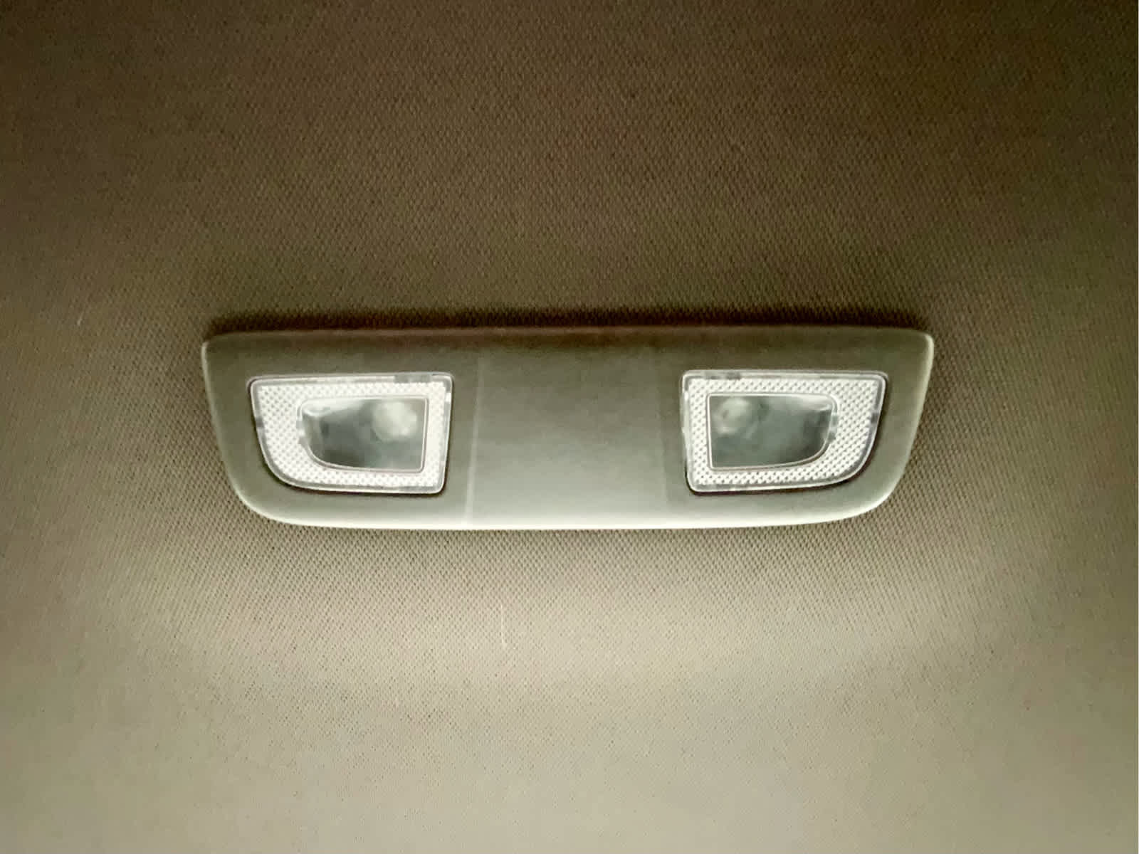 Used 2020 GMC Sierra 1500 Elevation w/ Elevation Value Package image 58