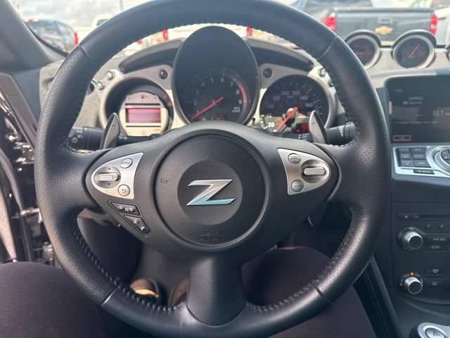 Used 2010 Nissan 370Z Touring w/ Sport Pkg RWD image 15