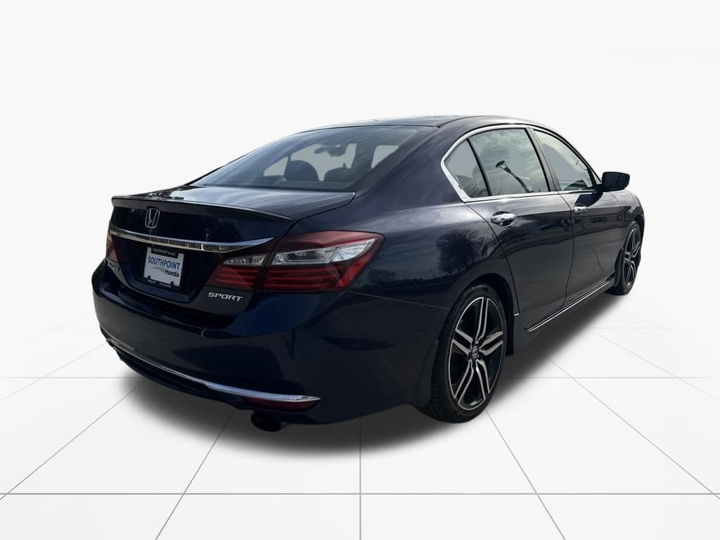 Used 2017 Honda Accord Sport image 9