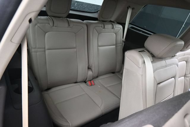 Used 2020 Lincoln Aviator Reserve w/ Equipment Group 202A AWD/4WD image 18