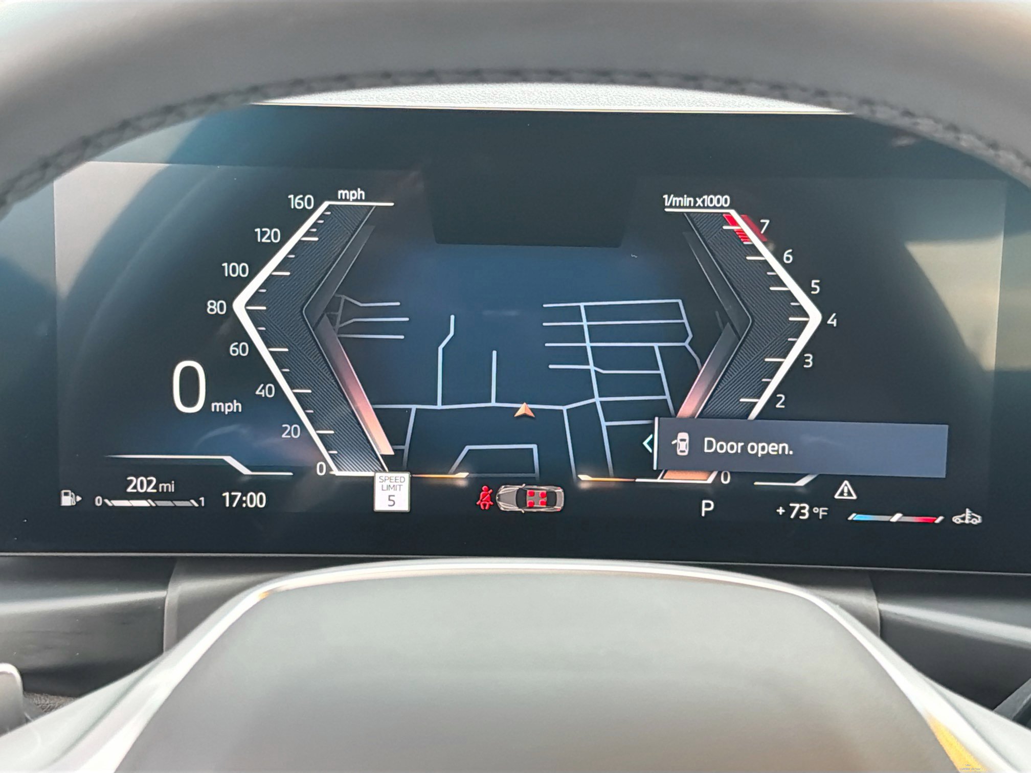 Used 2025 BMW 230i Coupe w/ M Sport Package image 39