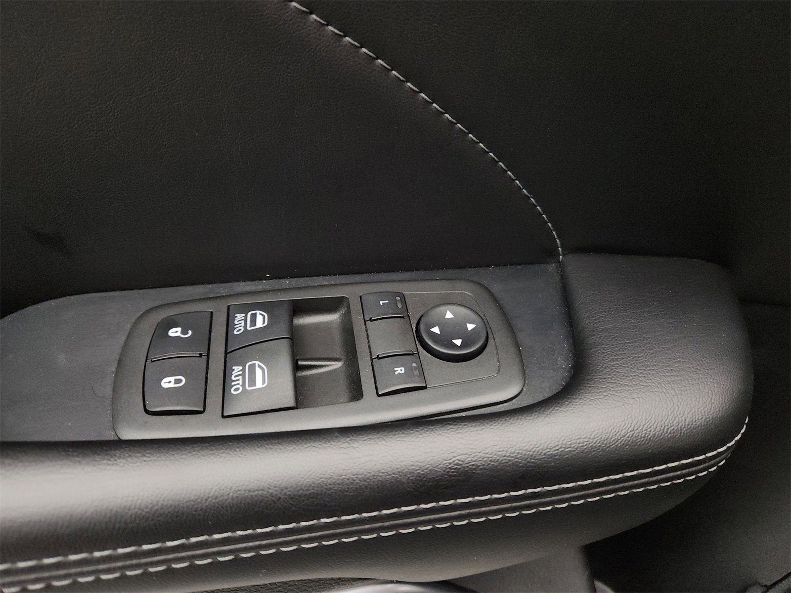 Used 2021 Dodge Challenger R/T Scat Pack w/ Plus Package image 27