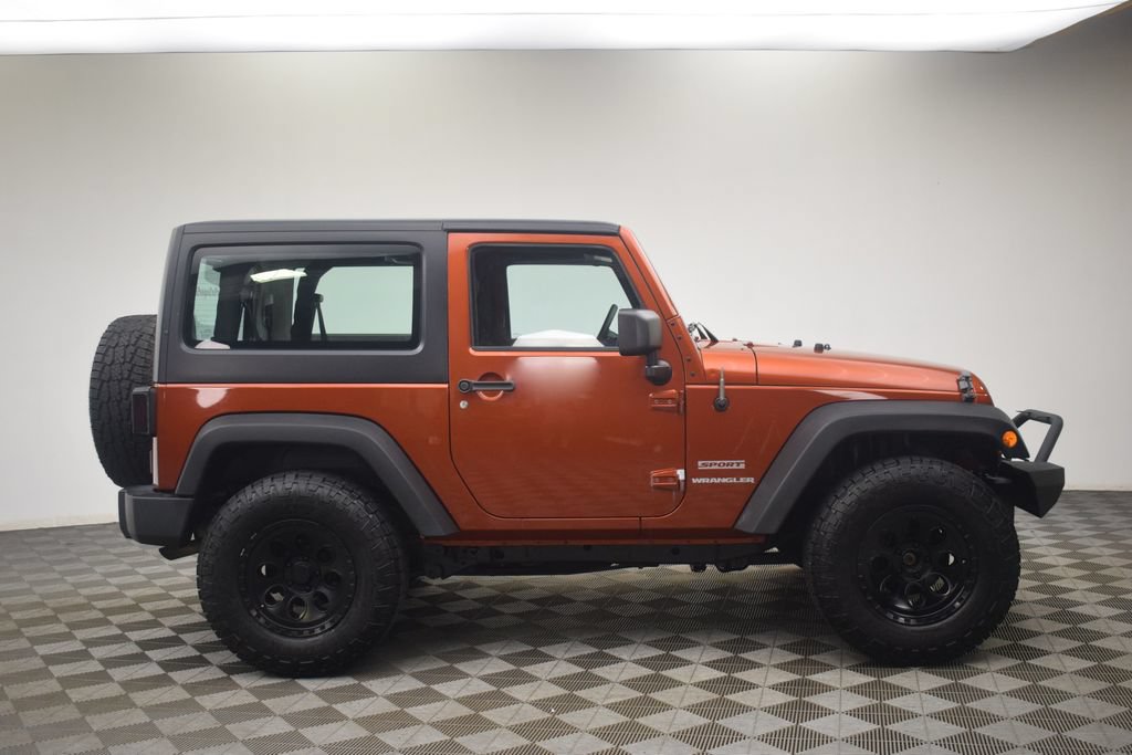 Used 2014 Jeep Wrangler Sport AWD/4WD image 13