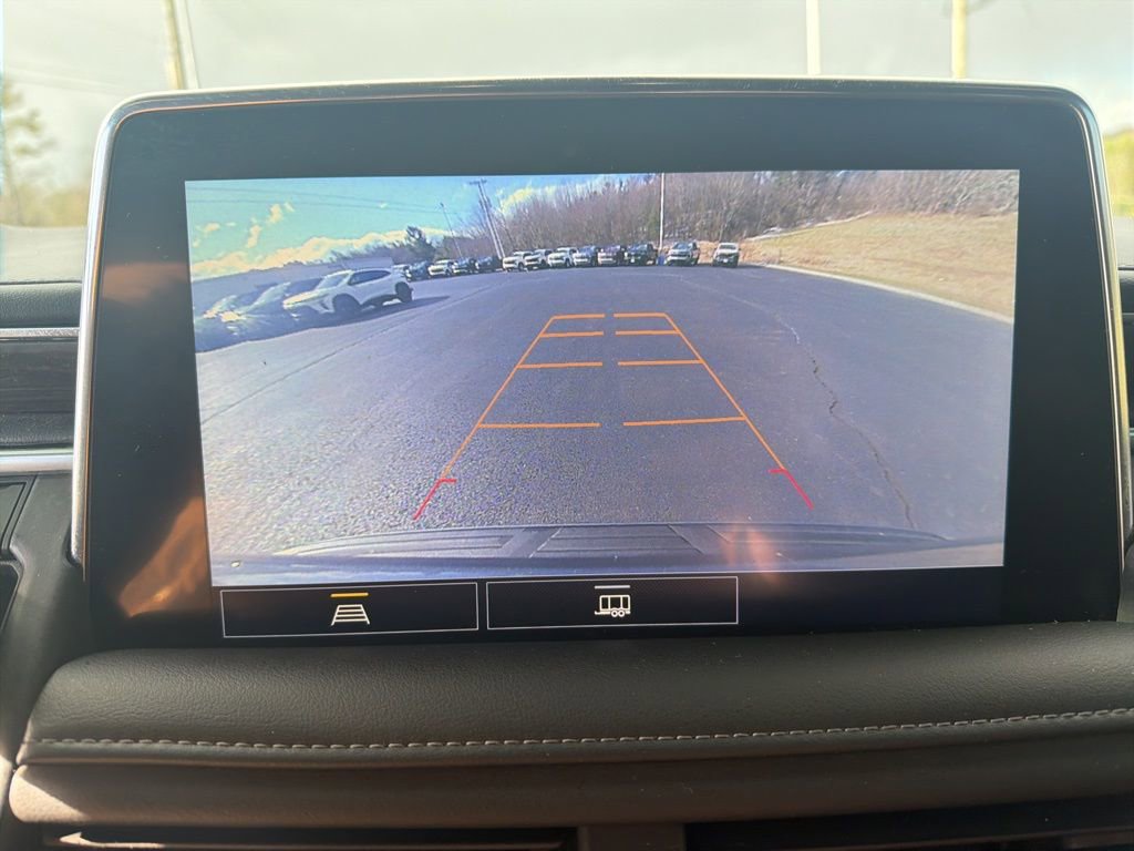 Used 2021 Chevrolet Suburban LT w/ Rear Media and Nav Package image 17