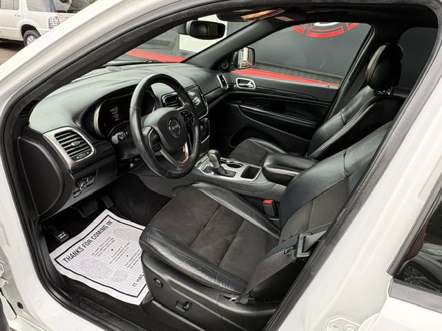 Used 2019 Jeep Grand Cherokee Altitude AWD/4WD image 8