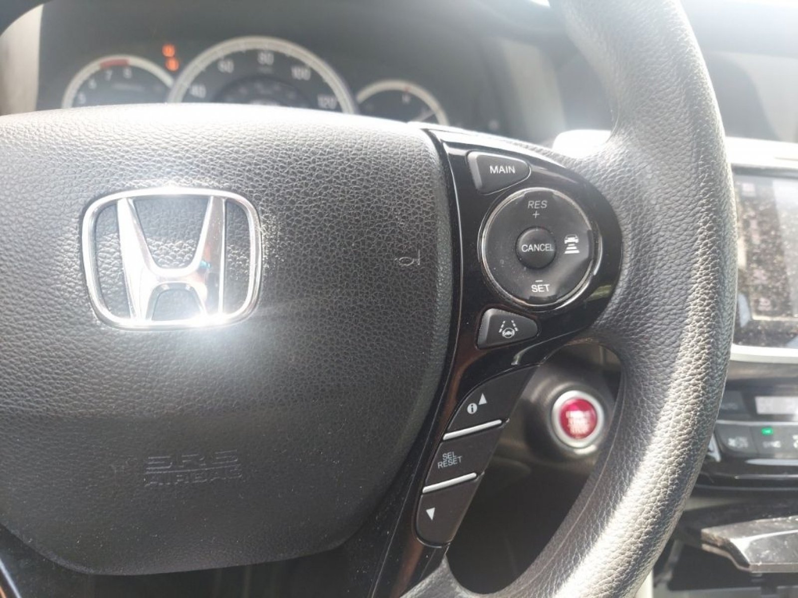 Used 2016 Honda Accord EX image 10