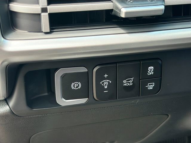 New 2026 Hyundai Santa Fe XRT w/ Tow & Go Package AWD/4WD image 10