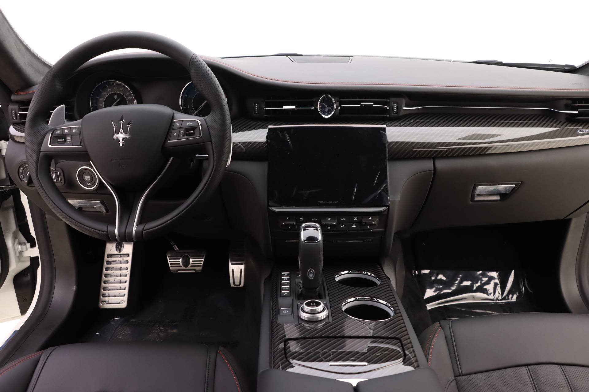 New 2023 Maserati Quattroporte Modena Q4 image 7