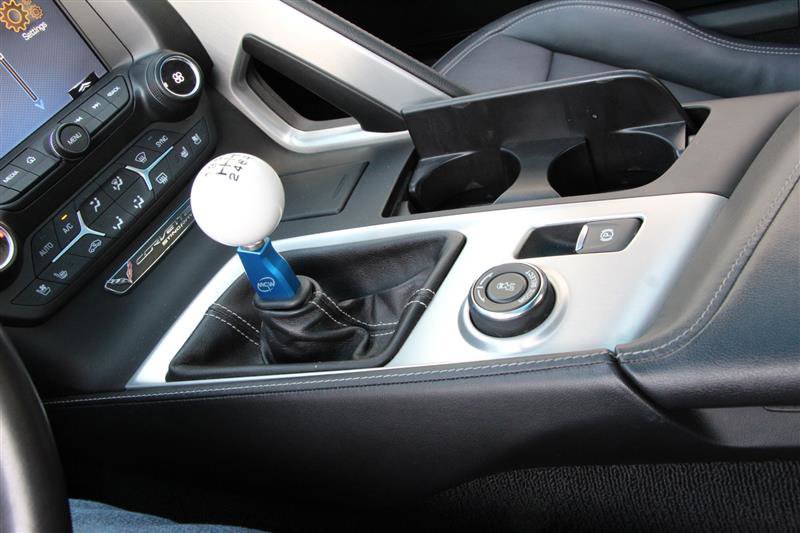 Used 2015 Chevrolet Corvette Stingray Coupe w/ 2LT Preferred Equipment Group image 18