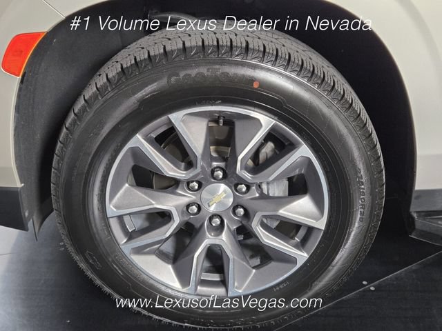Used 2023 Chevrolet Tahoe LT w/ LT Signature Plus Package RWD image 12