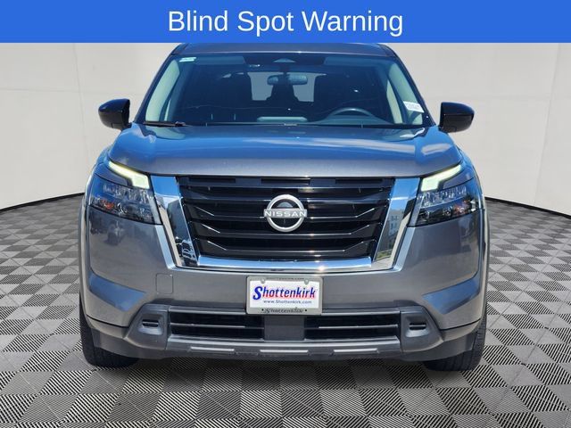 Used 2023 Nissan Pathfinder S FWD video 2