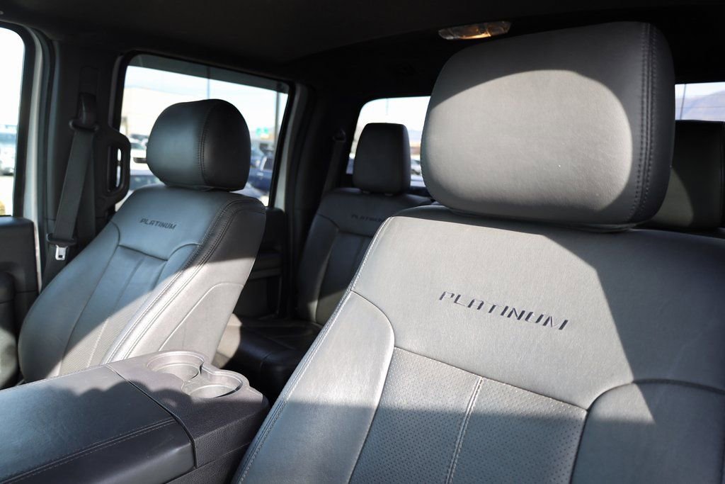Used 2016 Ford F350 Platinum w/ FX4 Off-Road Package image 15