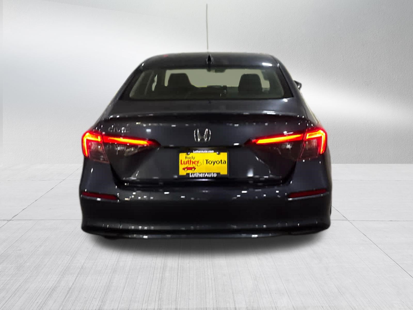 Used 2022 Honda Civic EX image 5