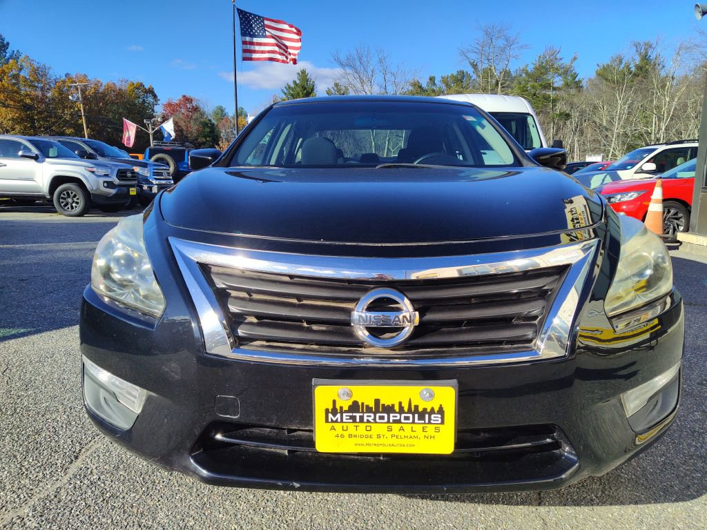 Used 2015 Nissan Altima 2.5 S w/ Special Edition Package FWD image 3
